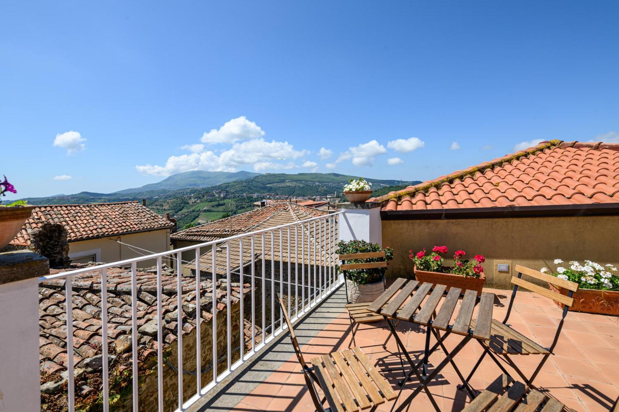 Отель Palazzo Gargano Prignano Cilento Экстерьер фото